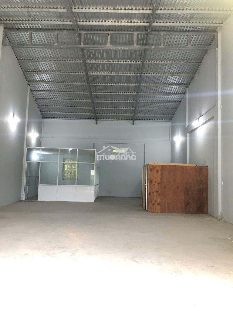 Nhà 8x20m, nguyễn cửu phú 15tr/tháng