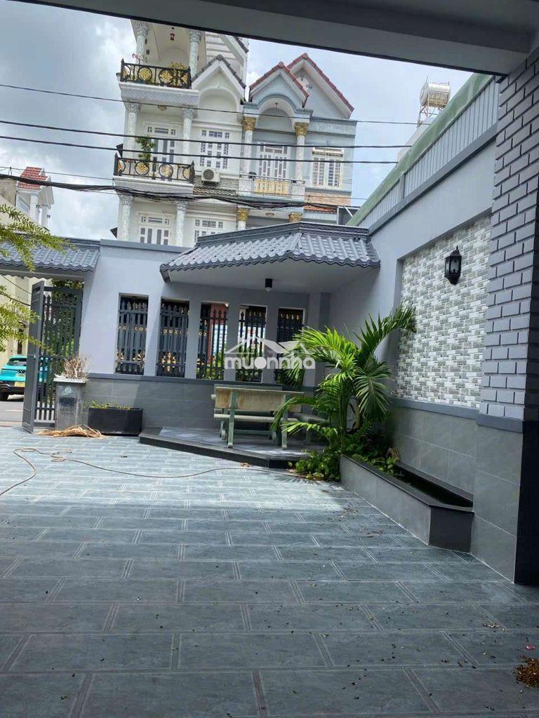 Nhà dt rộng mặt tiền nhánh 6pn rộng ,sân rộng đậu ôtô ,xe máy vô tư, - 2