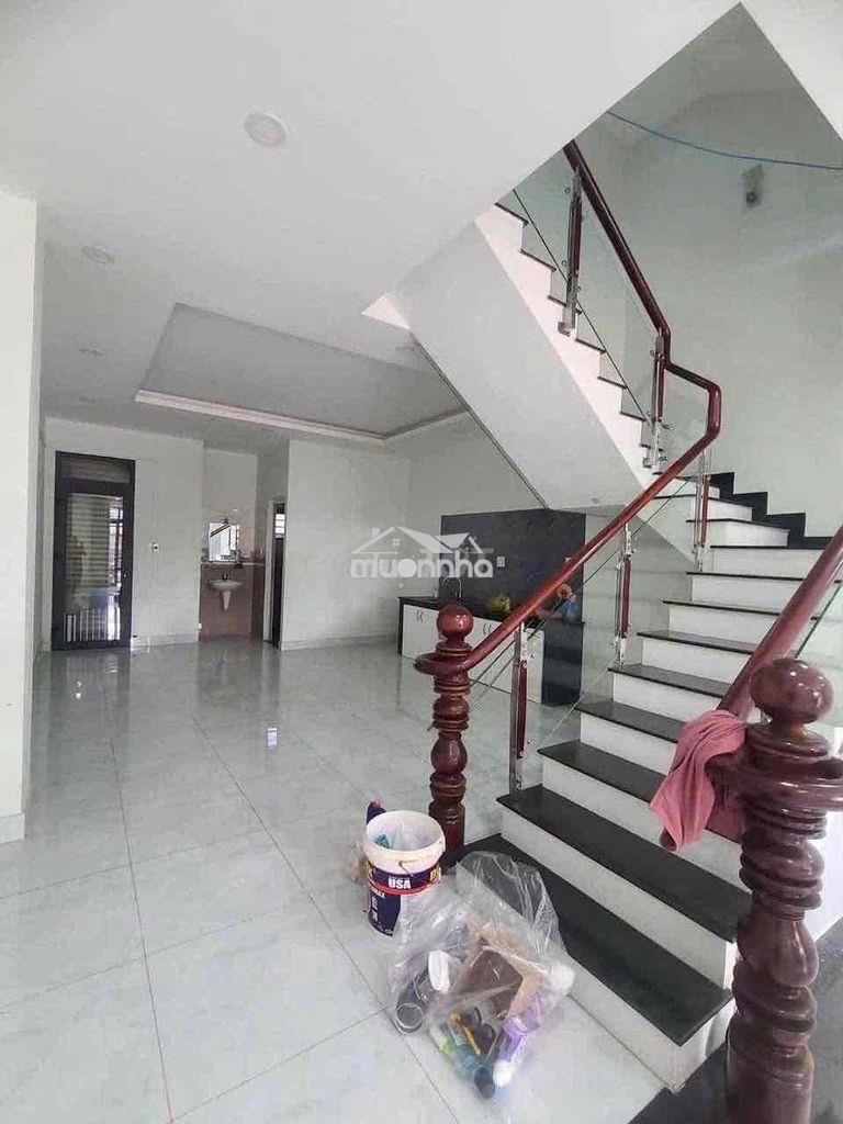 Cho thuê nhà kdc phúc đạt nội thất cơ bản - 3