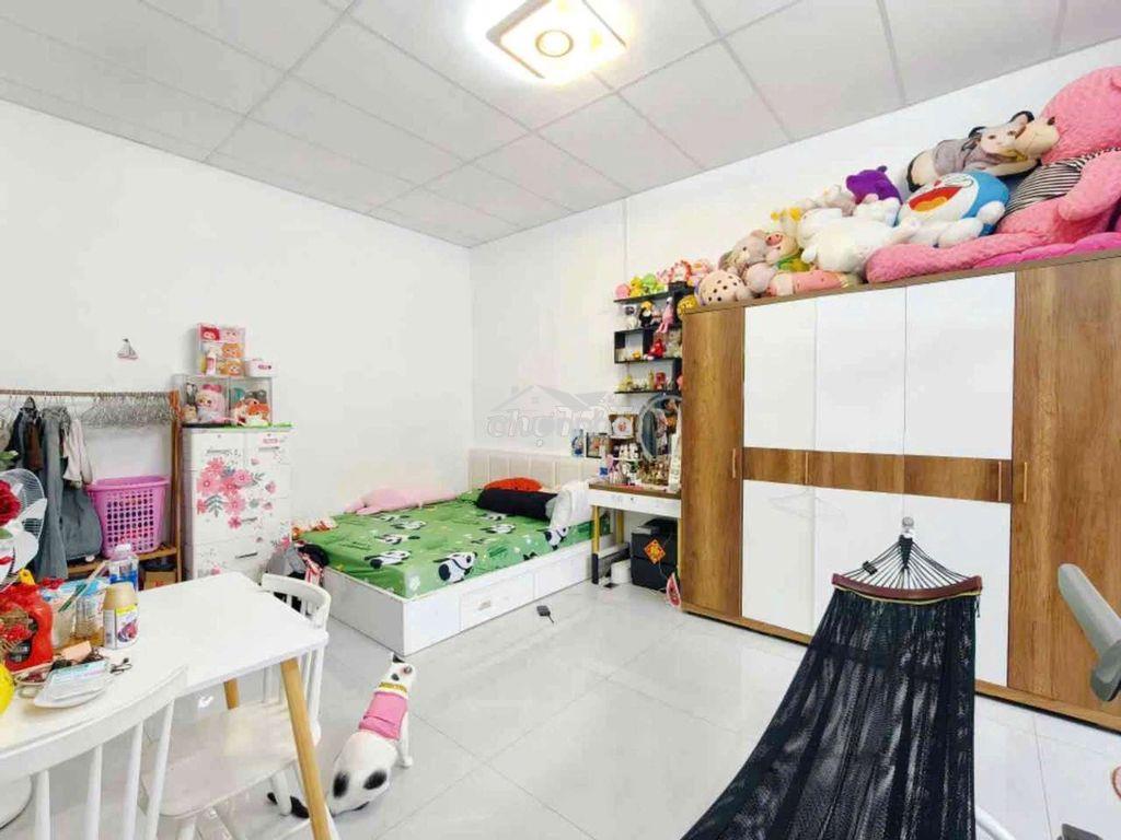 Giá tốt phú nhuận! nhà 2 tầng 5pn hẻm thông, sát sân bay - chỉ 6.5 tỷ - 4