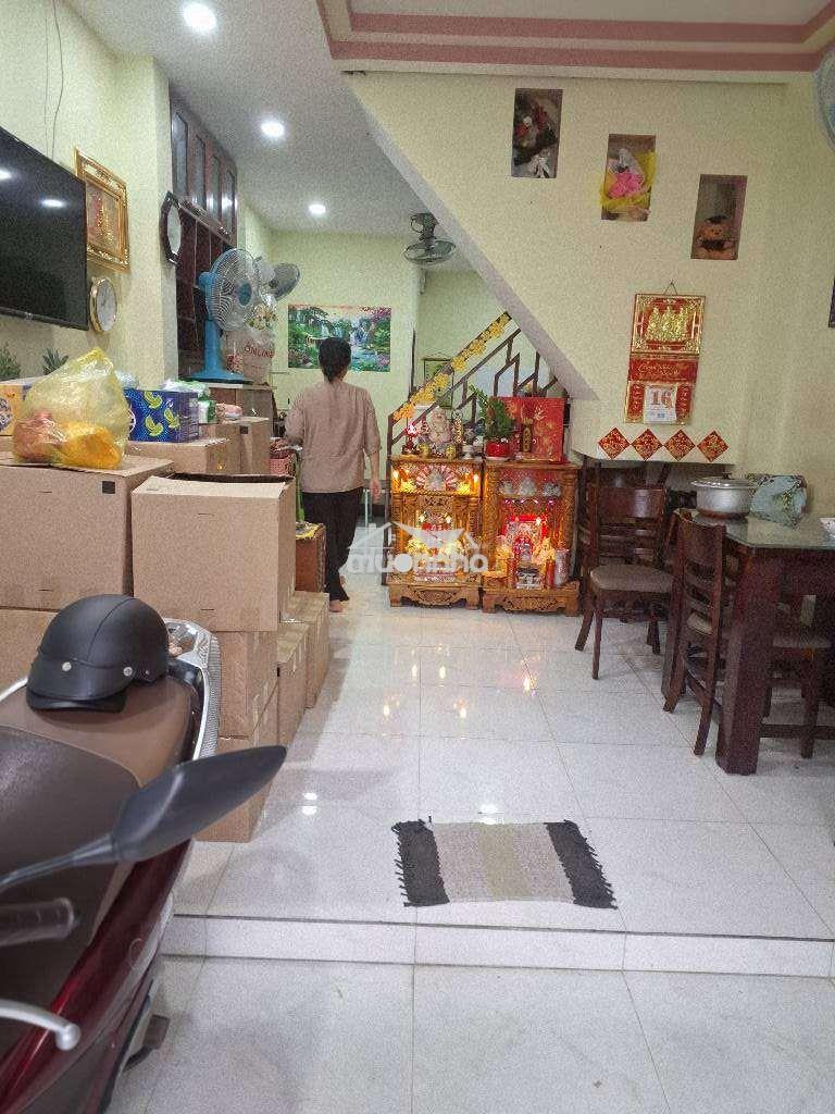 Bán nhà đườnghuỳnh tấn phát phường tân phú, quận 7,dt:3,5×12,giá:3,3ty - 2