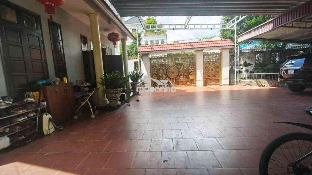 Biệt thự sân vườn ngang 30m gần 500m2 kdc phú nhuận, lê thị riêng - 3