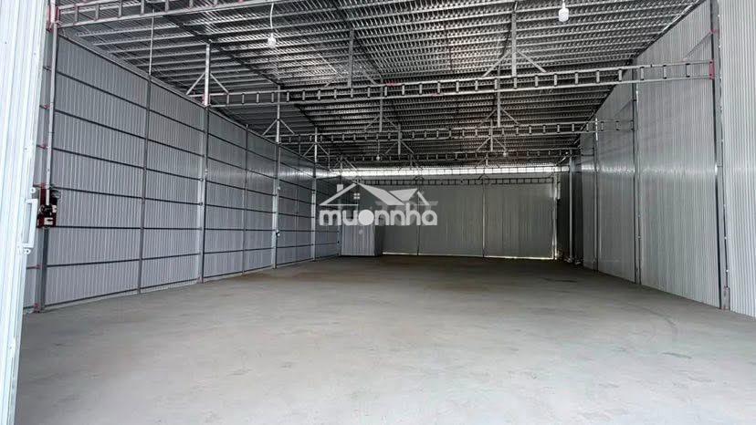 Cho thuê kho 416 m2 mặt tiền nguyễn văn linh có điện 3 pha - 4
