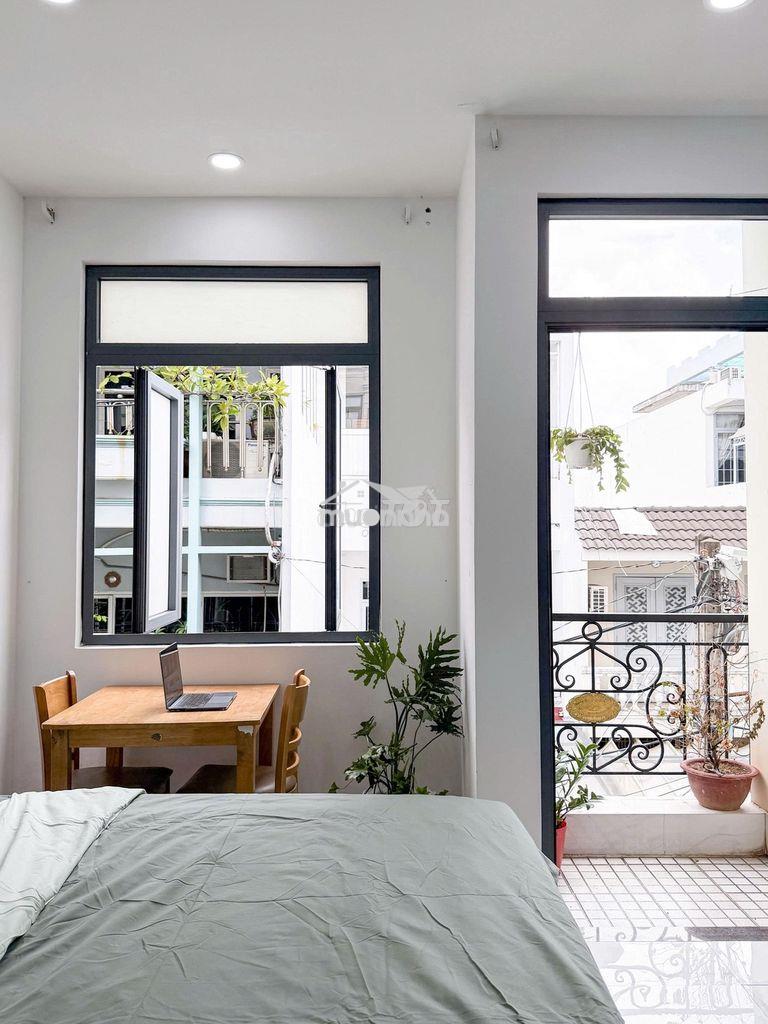 Khai trương studio ban công 30m2 ngay sát sân bay - cv hoàng văn thụ - 3