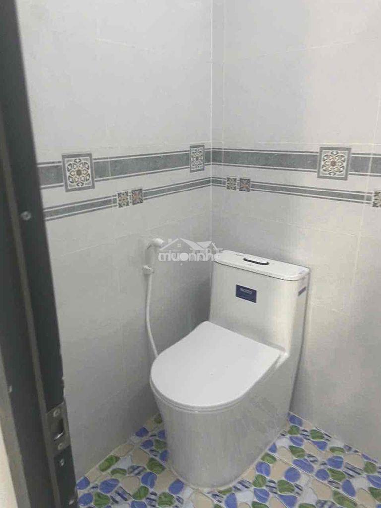 Nhà đẹp cần bán đường tôn đản f8q4 - 4