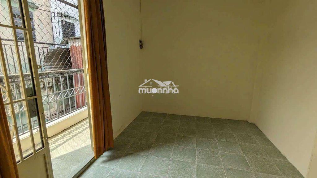 Nhà nguyên căn thống nhất 6x4m 1 lầu đúc - 4