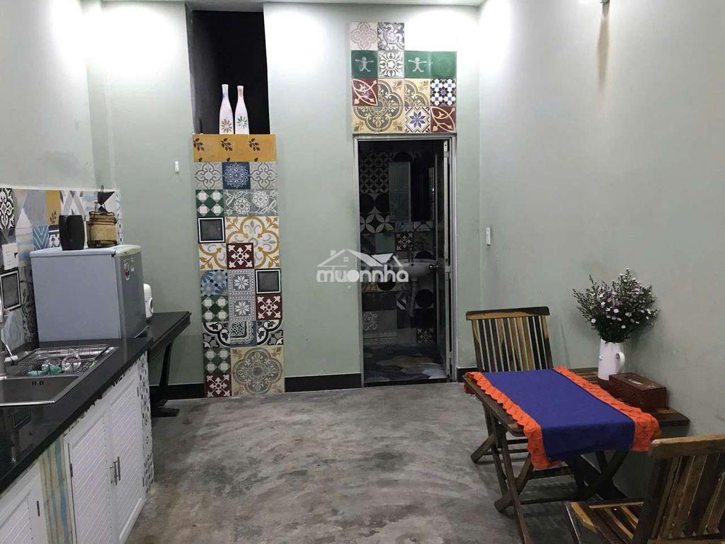 Cho thuê nhà nguyên căn 2pn, 2wc, trệt lầu, hẻm đ. trường sa, p.17 - 4