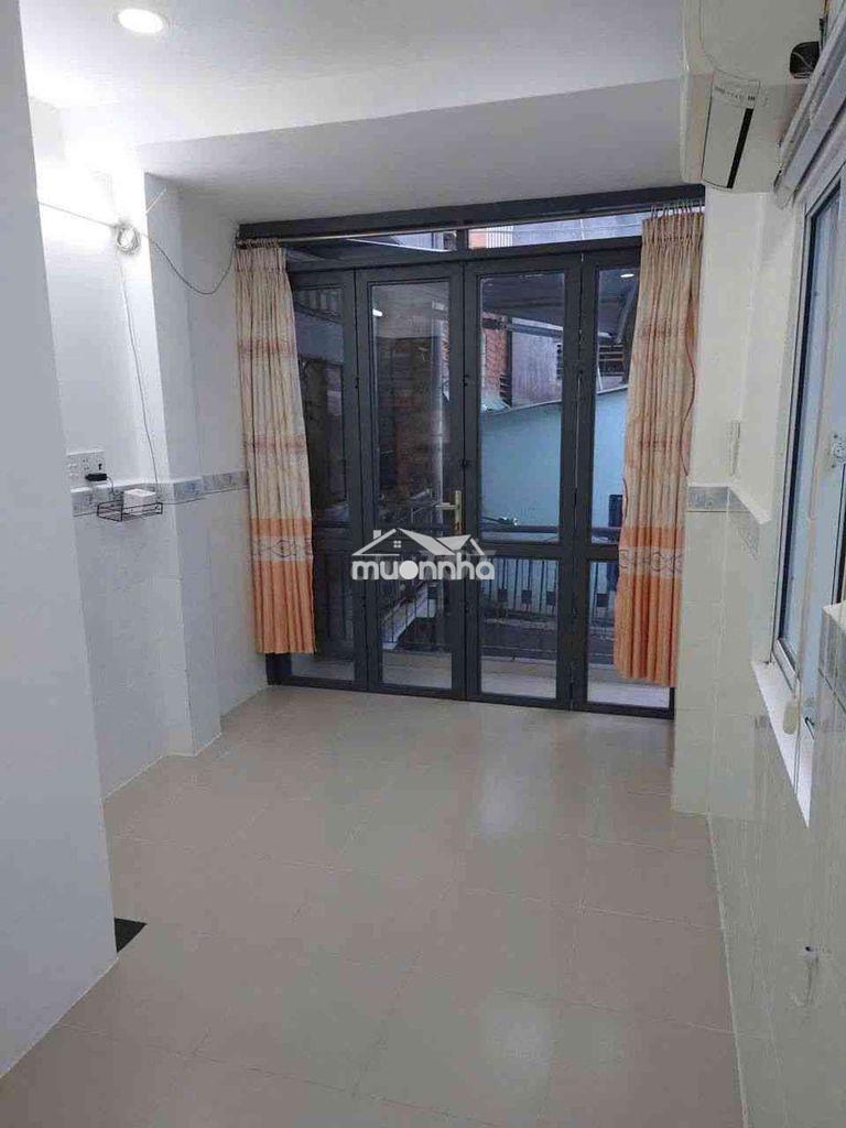 Nhỉnh 2 tỉ có hộ khẩu phú nhuận_nhà nhỏ công năng to_18m2_2t_gấp bán - 3