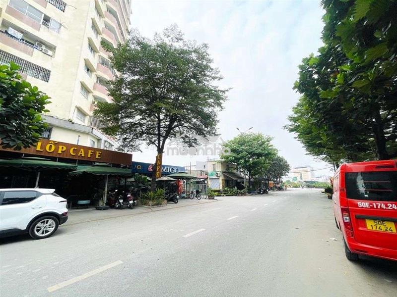 Ngay bờ kè tham lương , emart 2 ,dt 50m ,3pn ,chỉ nhỉnh 3 tỷ