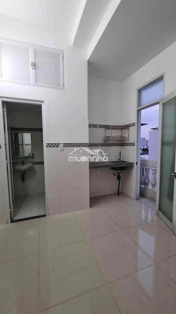 PHÒNG TRỌ KHU BIỆT THỰ KIỀU ĐÀM Q7 - 3