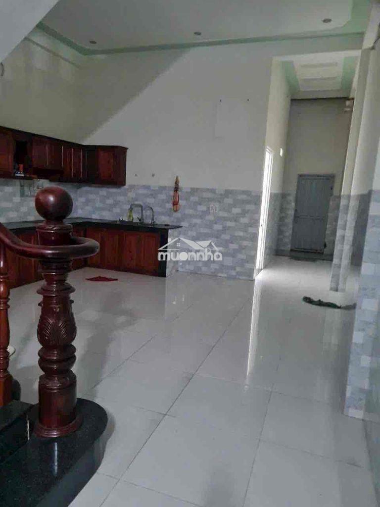 Nhà 1 trệt 1 lầu cho thuê - 4