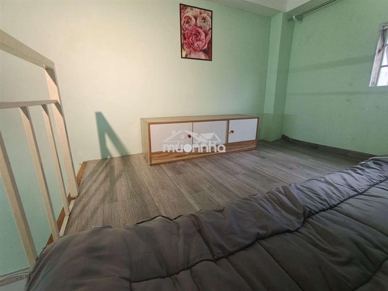 Phòng cho thuê giá rẻ ,giờ giấc tự do, khoá vân tay