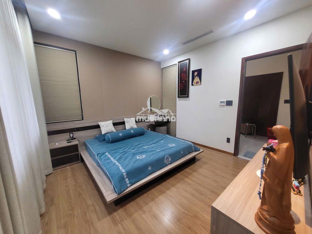Bt song lập lucasta khang điền - 175m2 3 tầng - full nt hiện đại - 4pn - 4