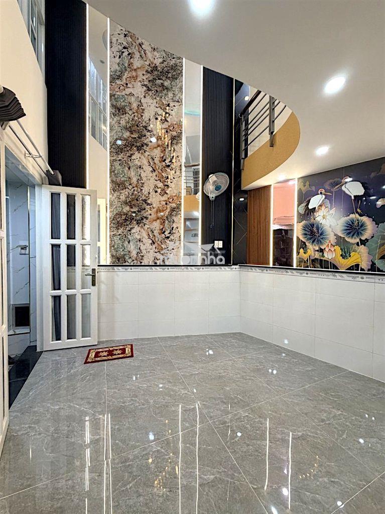 Tôn thất thuyết- q4 -39m²- ngang 5m nở hậu- 5 tầng phong cách châu âu - 2