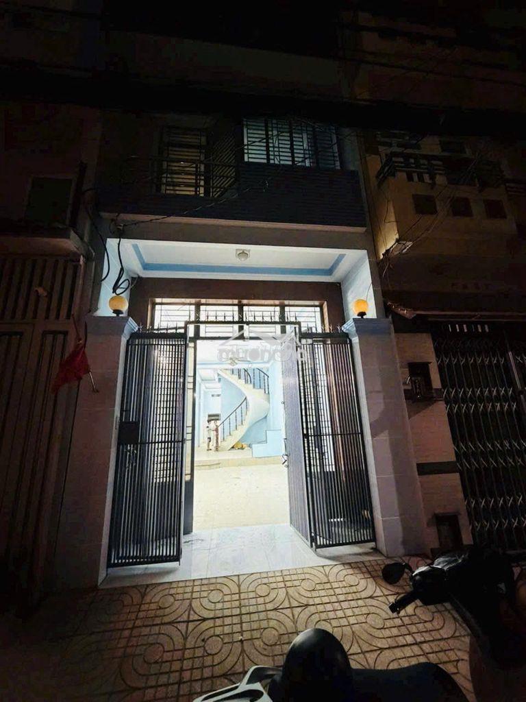 Chính chủ cho thuê nhà nguyên căn đường nội bộ lạc long quân, q11