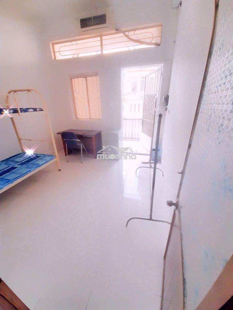Cho thuê phòng trọ quận 8, có ban công giá rẻ, sạch đẹp, thoáng mát - 4