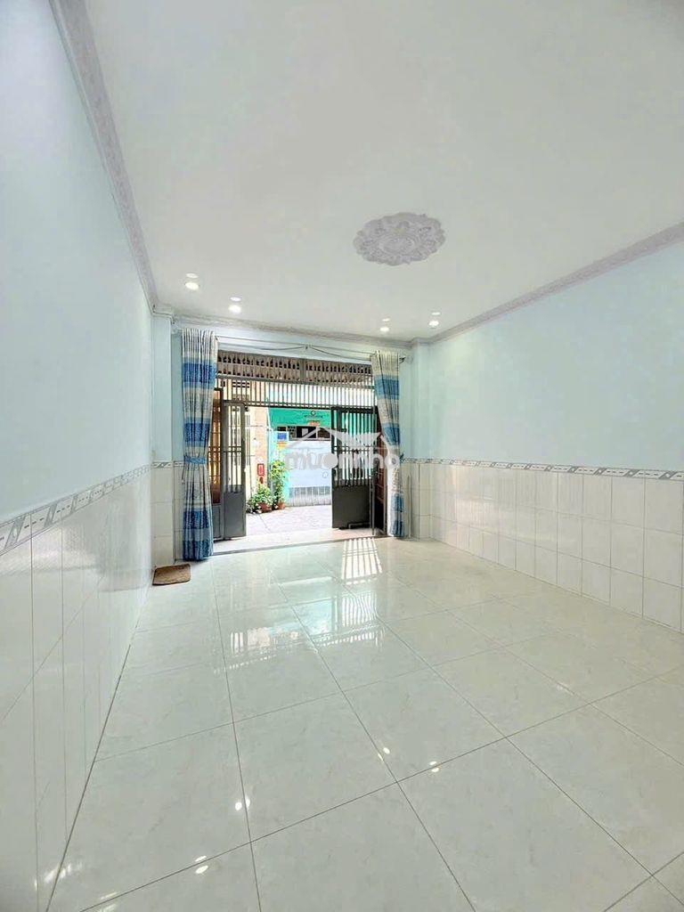 Cho thuê nguyên căn ngay st aeon tân phú, 2pn - 2