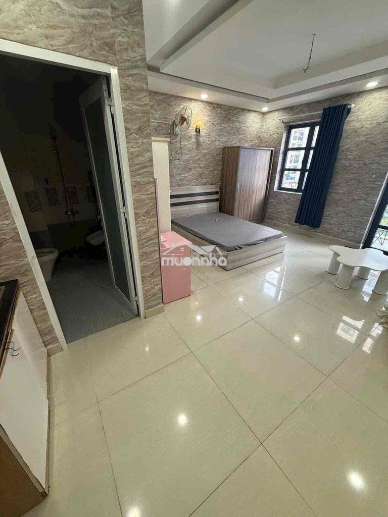Cho thuê chdv full nội thất cao cấp có ban công view siêu đẹp khu city
