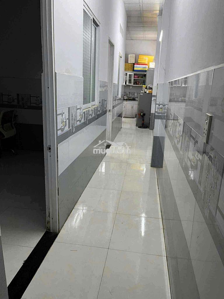 🏠 Nhà 2phòng sân để xe rộng, 2 phòng ngủ,gần sân banh tân xuân 6 🏠 - 2
