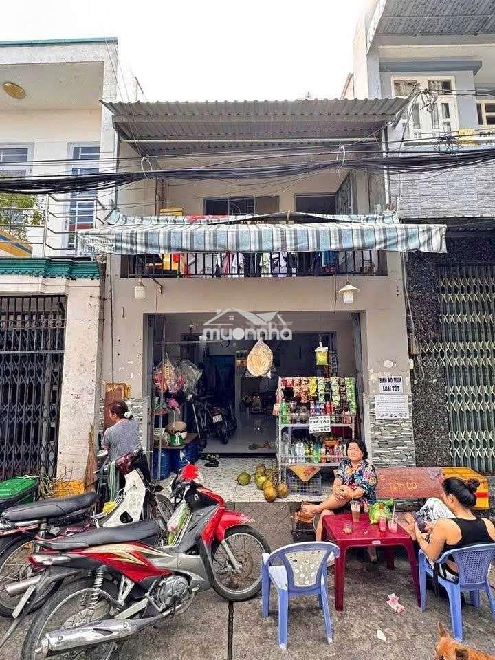 Bán nhà chính chủ sổ hồng riêng ở chợ hưng long bình chánh 
