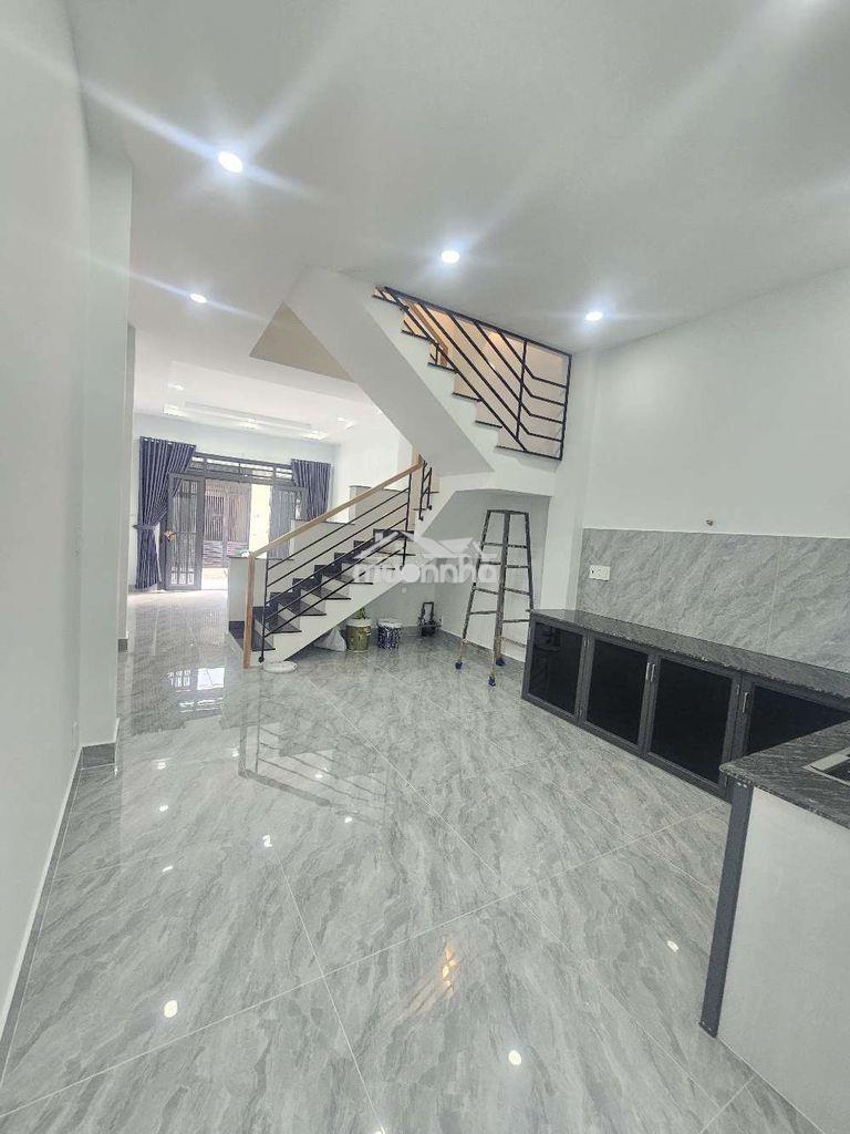 Nhà mới xây 4pn5wc .cách chợ trần thị cờ 200m - 4