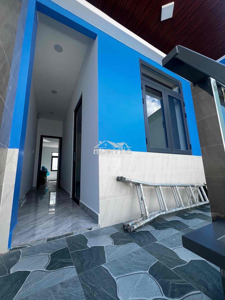Cho thuê phòng hẻm 891 nvq. 5m x 15m. 2pn. 2wc. giá 2,5tr