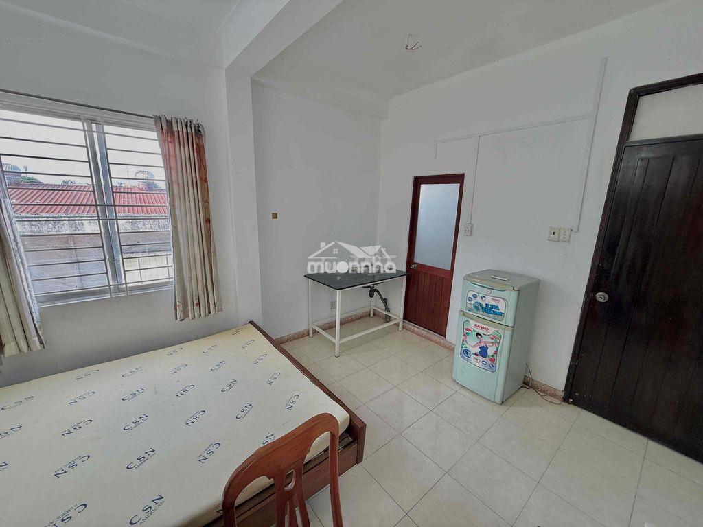 🧧Phòng 30m2 mới 100% 2 cửa sổ lớn ngay cmt8, quận 3. gần quận 1 - 4