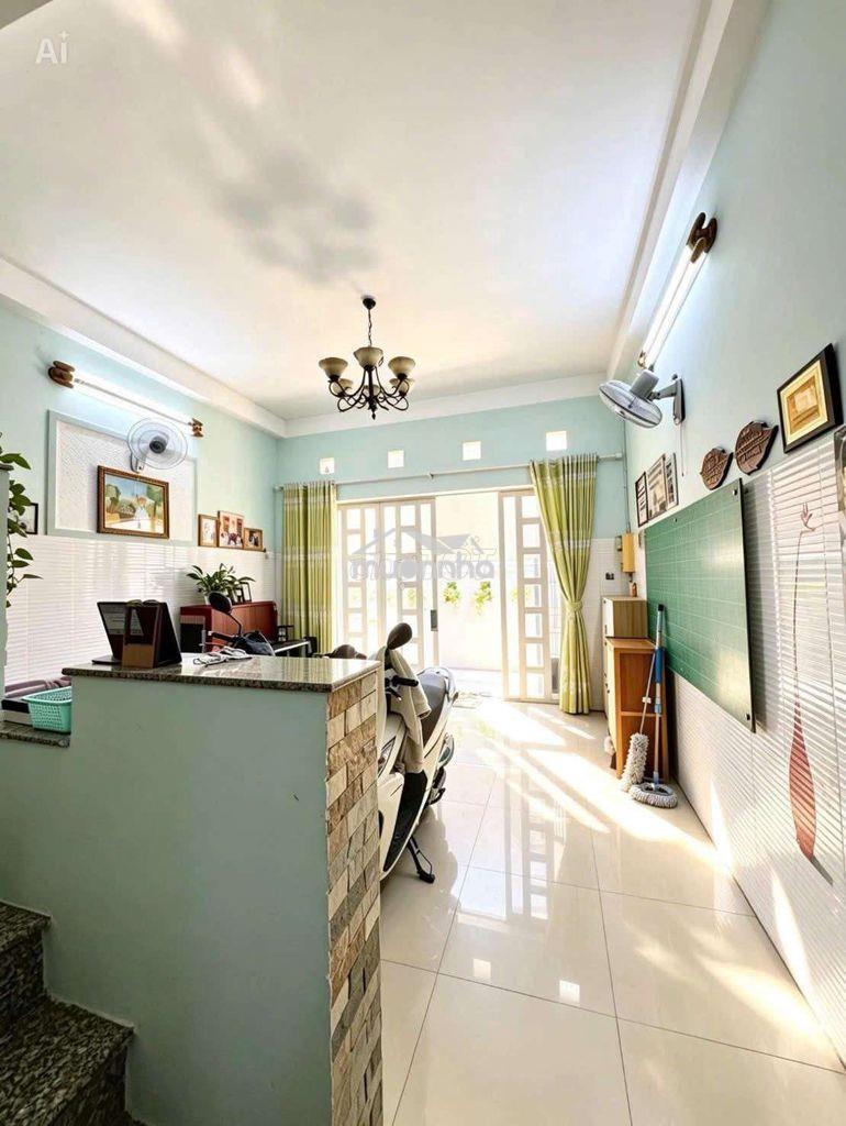 Giáp gò vấp , 55m2 , chỉ 2,x tỷ - 4