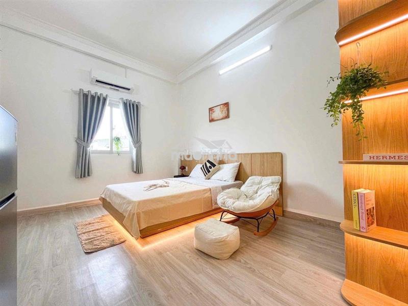 Chdv full nội thất tại cmt8,q3