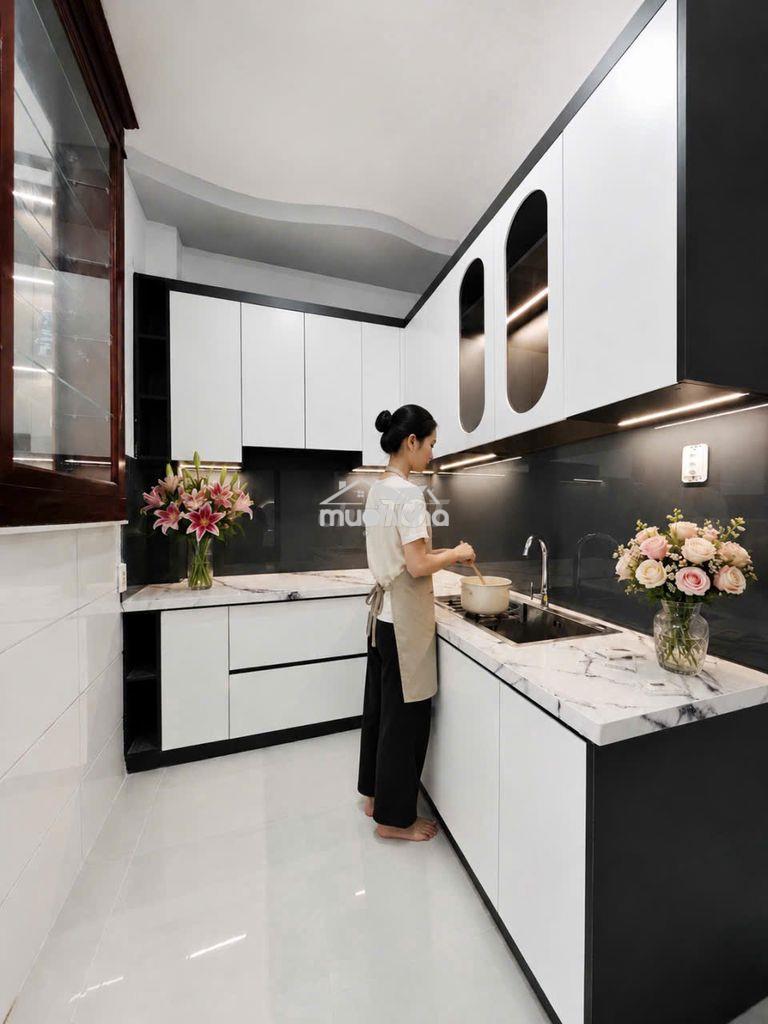 Phạm văn chiêu - nhà mới - 3 phòng ngủ - sổ vuông - hoàn công