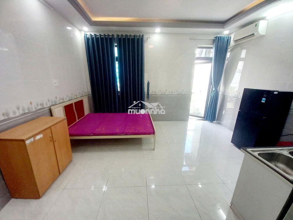 Thuê trọ giá 5tr8/thang đ.phạm hùng( đh sài gòn) full nội thất. dt40m2 - 4