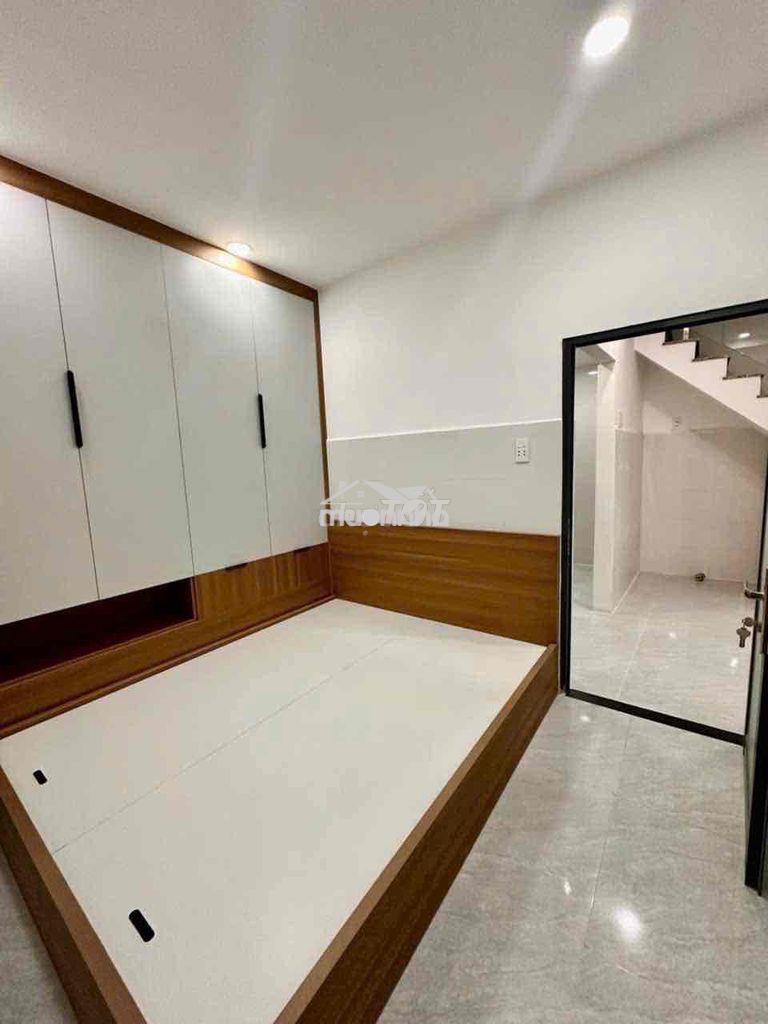 Chủ gởi bán nhà 1 trệt 1 lầu bửu hoà,49m2,3pn,đường xe hơi, thổ cư 100 - 4