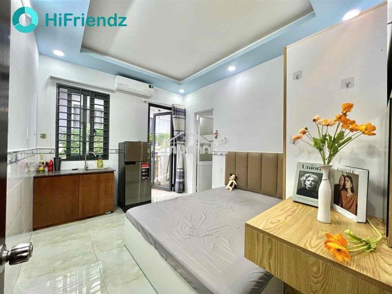 Cho thuê studio 2 ban công full nội thất siêu thoáng ngay tên lửa