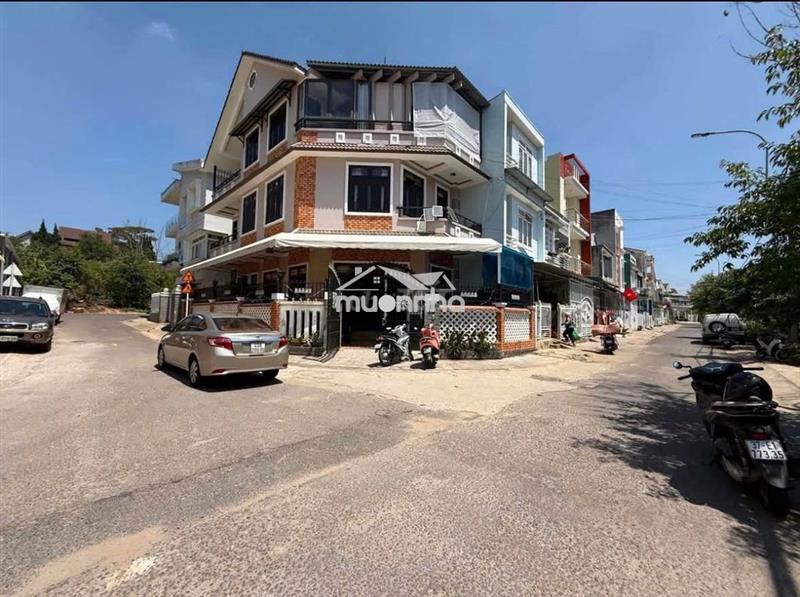 Bán căn villa nhà phố 2 mặt tiền ở và kinh doanh được