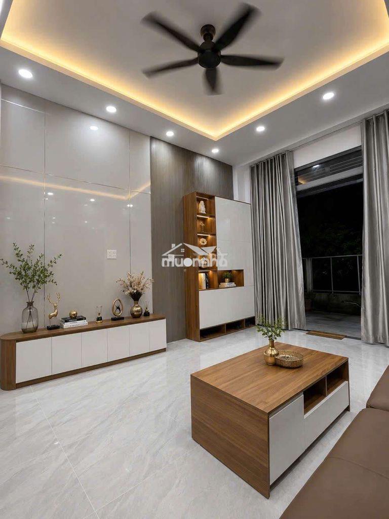 Bán nhà trệt, lầu, 3 phòng ngủ - 2