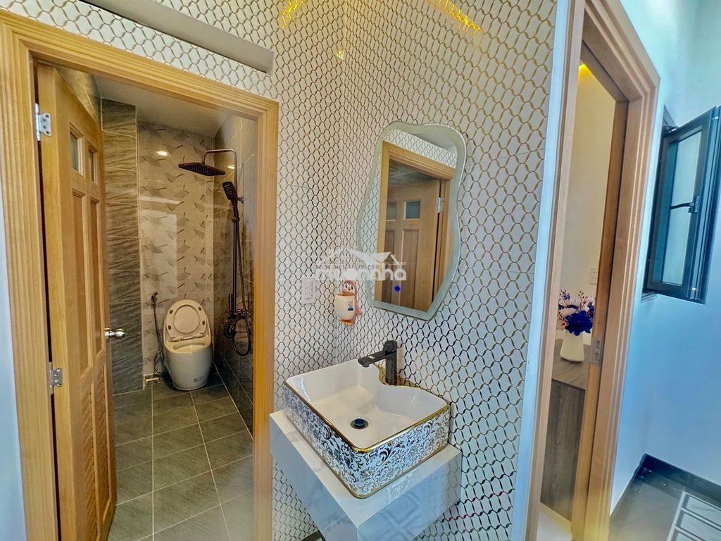 Chiều sâu 11m-3 tầng -4pn,3wc-hẻm xe tải 7m-sổ đẹp nở hậu-giá 4.5(tl) - 4