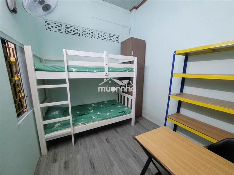 (Nam) cho thuê phòng ktx 2 giường full máy lạnh, chỗ đậu oto - q9