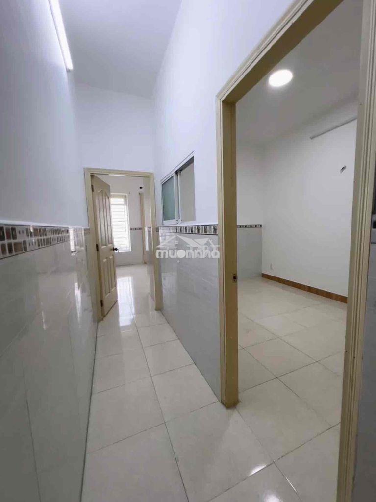 Sang hợp đồng nhà làm chdv ngay khu tên lửa 8p 4wc - 2