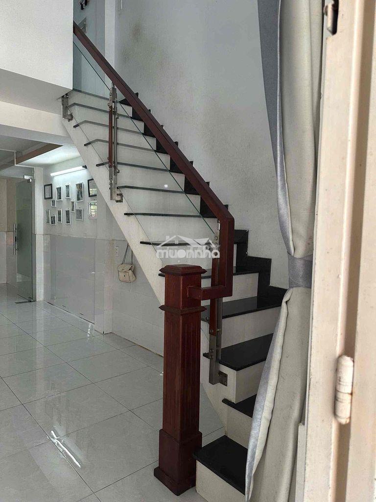 Nhà 2 phòng ngủ 2wc lò lu gần kcn cao, vinhome q9 - 2