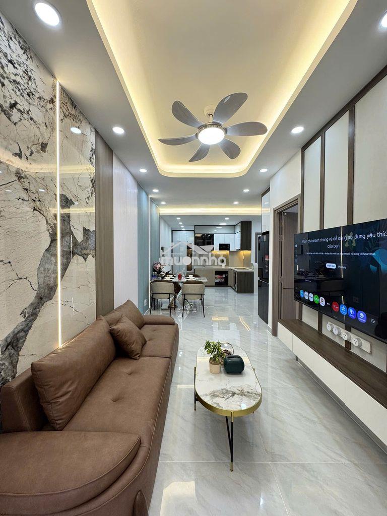 Bán căn hộ sky 1d5.3 dt 81,7m2 cực đẹp, có hđt 29 tr/tháng, chỉ 6,5 tỷ