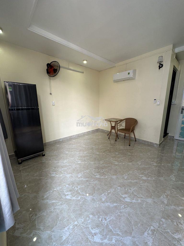 Quận 10, cho thuê phòng tiện nghi, máy lạnh, máy giặt, toilet riêng... - 2