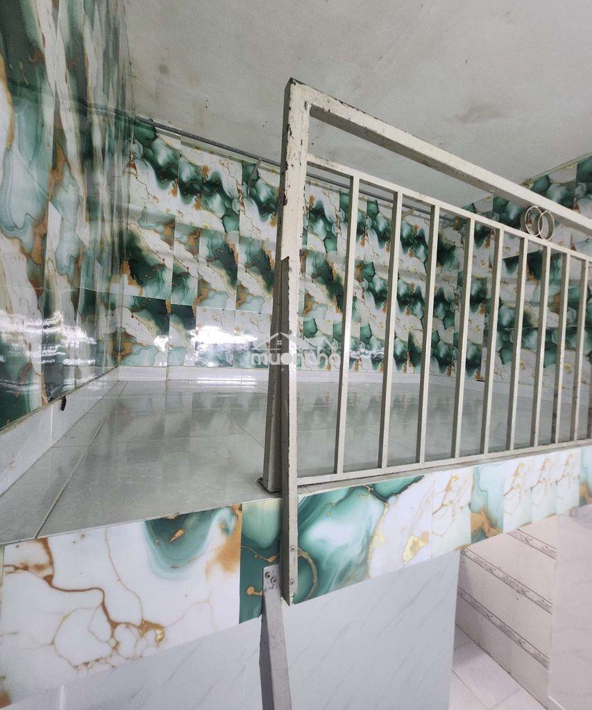 Phòng trọ 20m² sạch sẽ, giá thuê 2tr5/tháng, giờ giấc tự do, an ninh. - 3