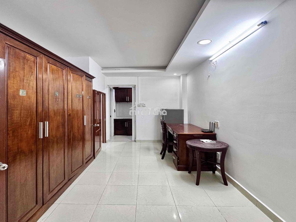 Căn hộ full nội thất 2pn - 2wc - 1pk giá rẻ khu sân bay quận tân bình - 2