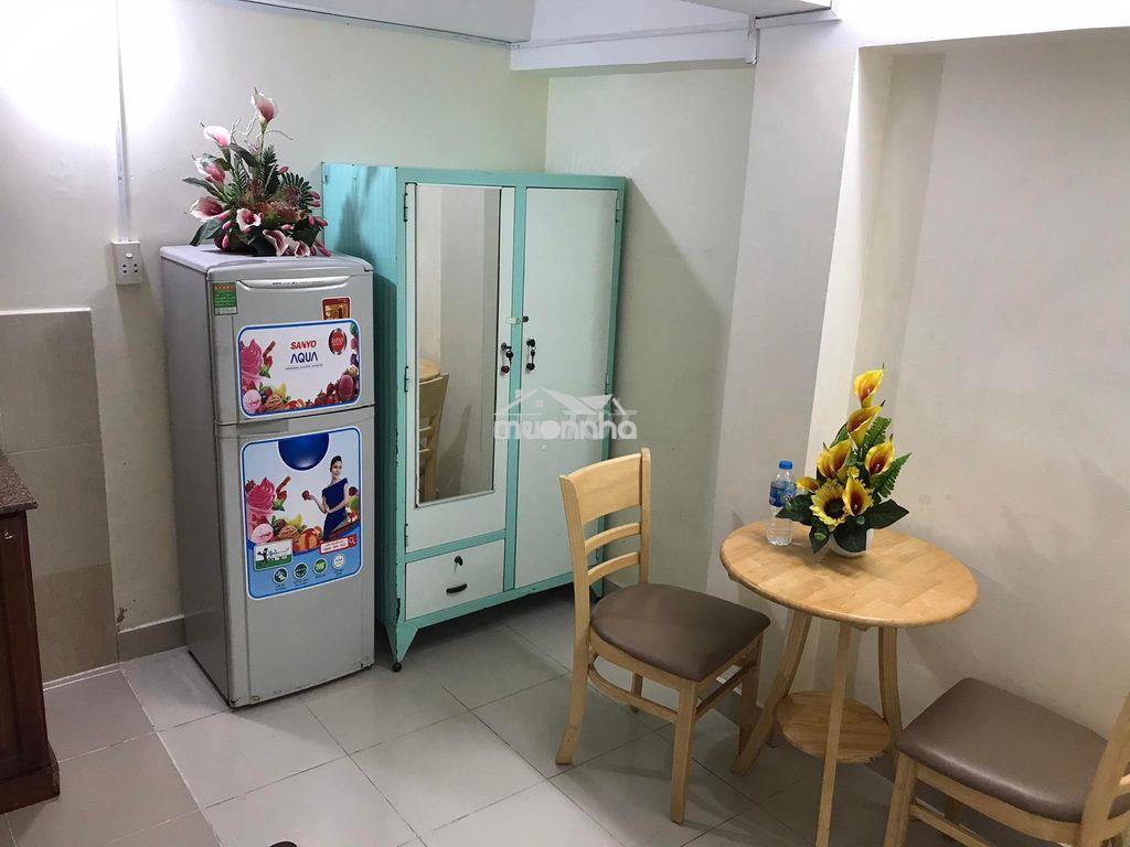 Phòng trọ đầy đủ nội thất cạnh chợ hoàng hoa thám, etwon cộng hoà - 2