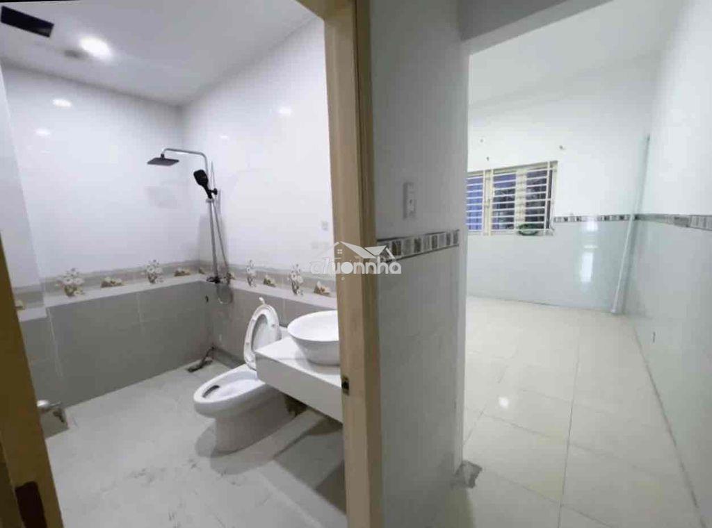 Phòng lớn 2 phòng ngủ ngay aeon bình tân - 3