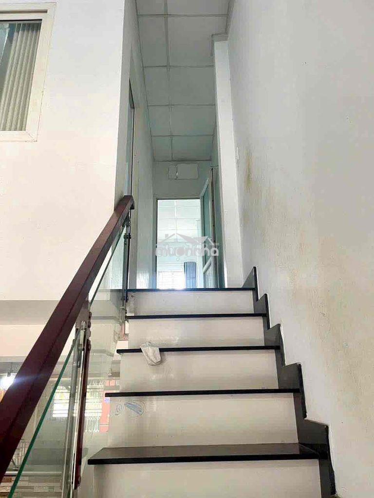 Cho thuê nhà nguyên căn gần khu công nghệ cao quận 9 - 2