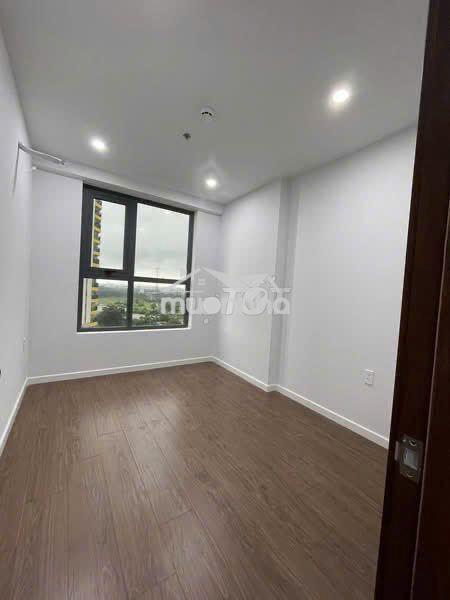 Cú sốc giảm giá thuê trực tiếp 800k/tháng 2pn bcons city làng đại học - 3