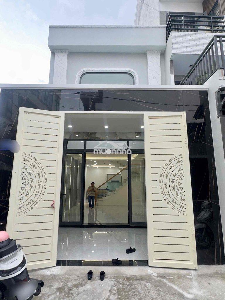 Giảm giá sốc! nhà mtkd lô góc - ngay chợ kd đỉnh- sát bên aeon tân phu