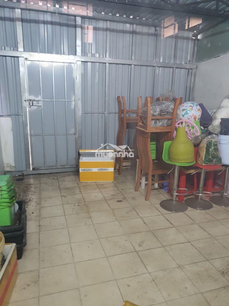 Nhà gần chợ , siêu thị , trường học , bệnh viện , sân bay...