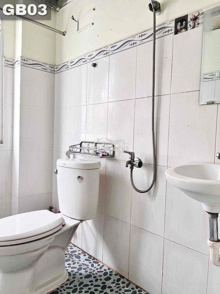 Phòng trò gần khu làng đại học, đh tđt, gác lửng giá hssv - 3
